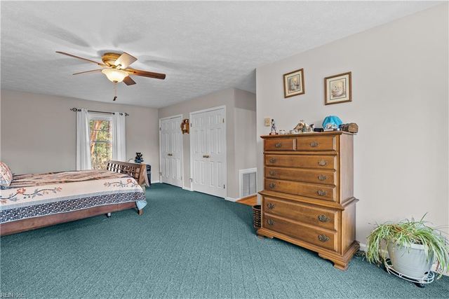 102 Kay CT, Carrollton, VA 23314