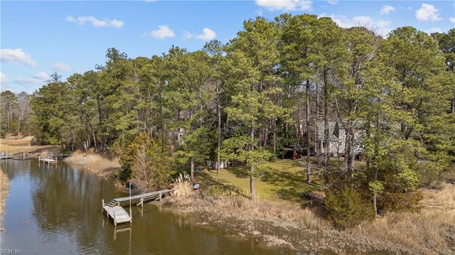 102 Kay CT, Carrollton, VA 23314