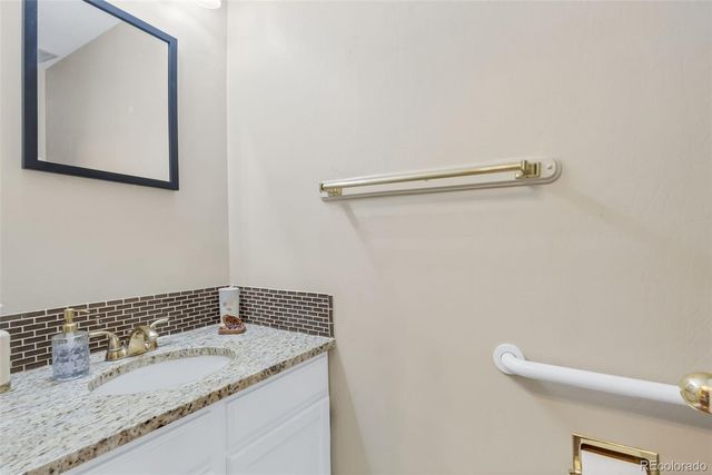 4977 S Eagle Circle, Aurora, CO 80015