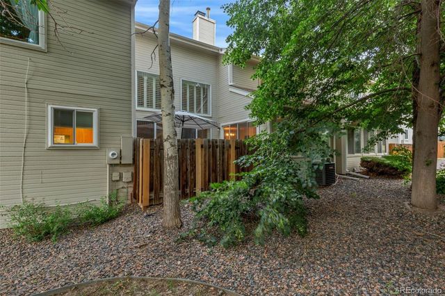 4977 S Eagle Circle, Aurora, CO 80015