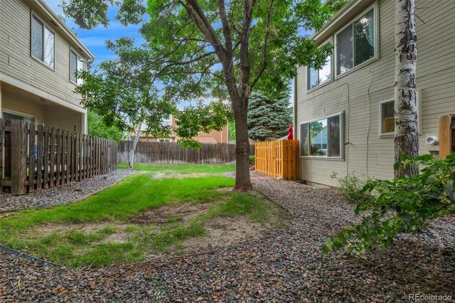 4977 S Eagle Circle, Aurora, CO 80015