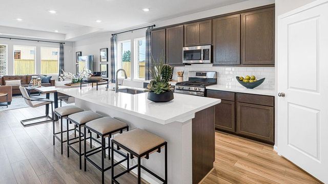1319 N Yellow Rose Court, Tomball, TX 77375