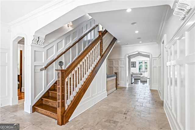 369 Pine Tree Drive NE, Atlanta, GA 30305