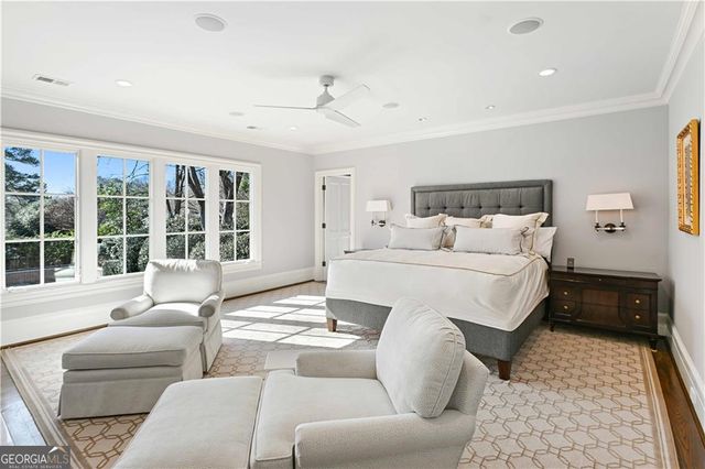 369 Pine Tree Drive NE, Atlanta, GA 30305