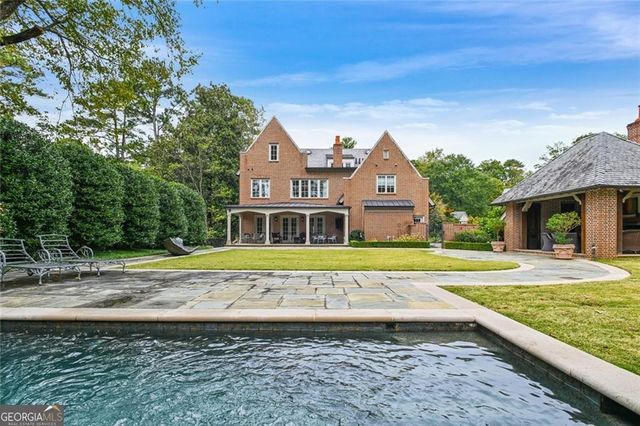 369 Pine Tree Drive NE, Atlanta, GA 30305