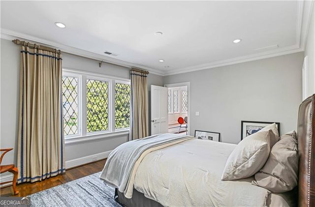 369 Pine Tree Drive NE, Atlanta, GA 30305