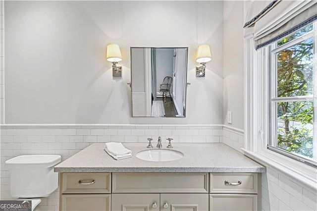 369 Pine Tree Drive NE, Atlanta, GA 30305