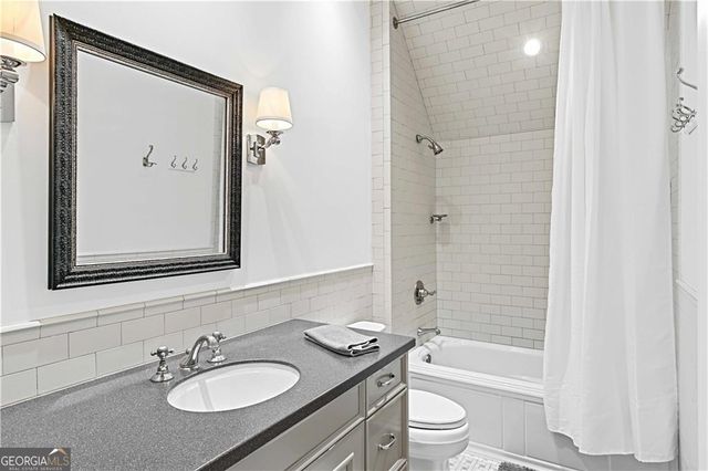 369 Pine Tree Drive NE, Atlanta, GA 30305