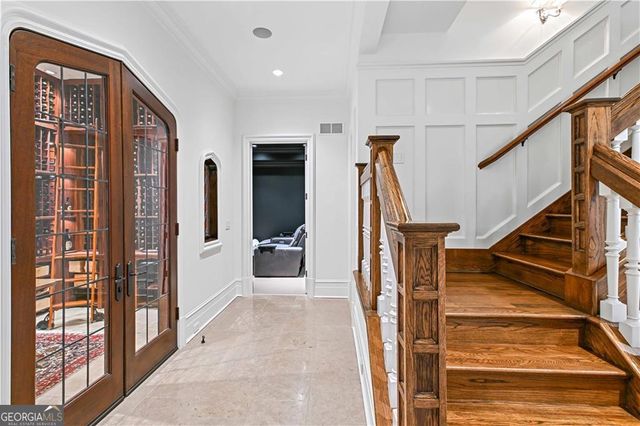 369 Pine Tree Drive NE, Atlanta, GA 30305