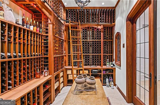 369 Pine Tree Drive NE, Atlanta, GA 30305