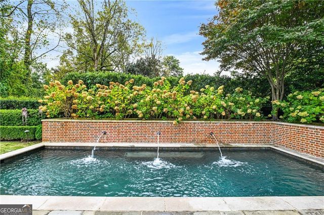 369 Pine Tree Drive NE, Atlanta, GA 30305