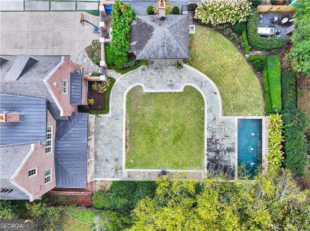 369 Pine Tree Drive NE, Atlanta, GA 30305