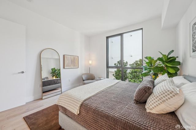 1 Bristol Court 311, San Francisco, CA 94130