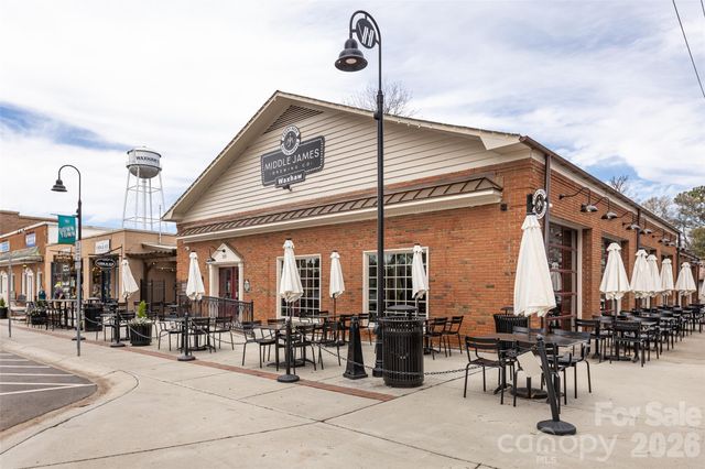 7722 Farmbrook Drive, Waxhaw, NC 28173