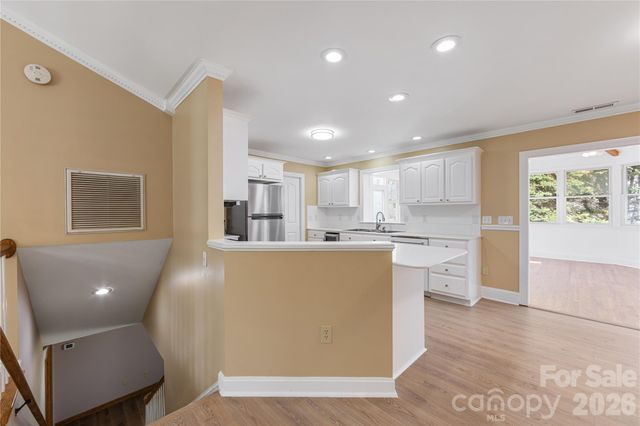 7722 Farmbrook Drive, Waxhaw, NC 28173