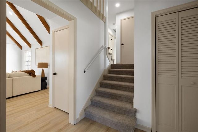 9718 Appleton Avenue, Kansas City, MO 64134