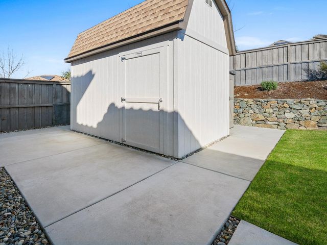 130 Lockwood Ct, El Dorado Hills, CA 95762