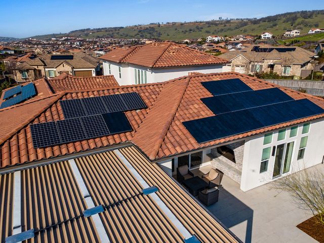 130 Lockwood Ct, El Dorado Hills, CA 95762