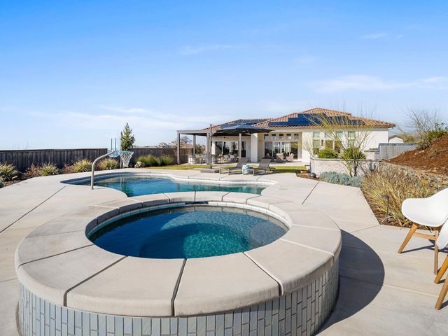 130 Lockwood Ct, El Dorado Hills, CA 95762