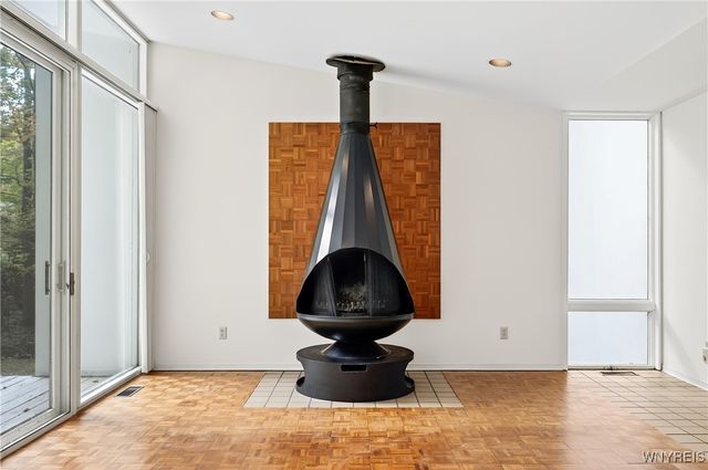 10 Clark Court, Elma, NY 14059