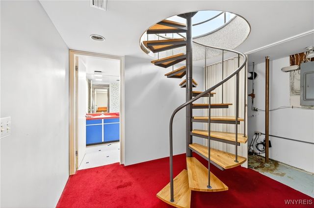 10 Clark Court, Elma, NY 14059