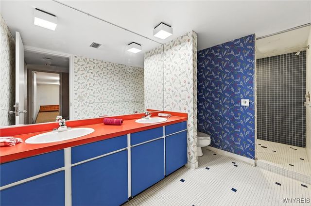 10 Clark Court, Elma, NY 14059