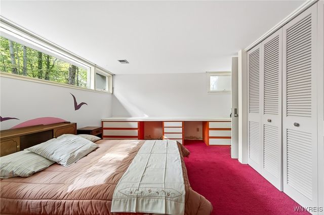 10 Clark Court, Elma, NY 14059