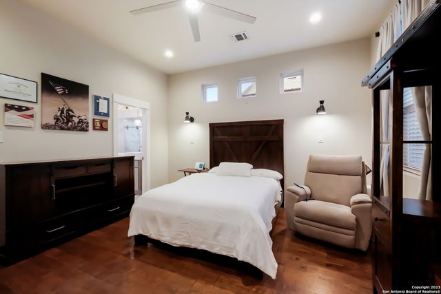 320 SAINT FRANCIS AVE, San Antonio, TX 78204