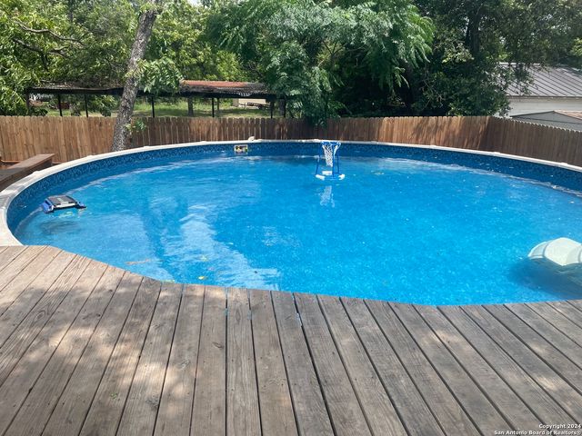 320 SAINT FRANCIS AVE, San Antonio, TX 78204