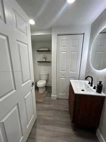 11625 NW 87th Ln 11625, Doral, FL 33178