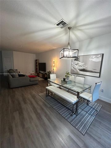 11625 NW 87th Ln 11625, Doral, FL 33178