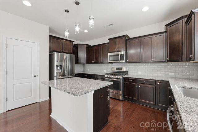 1722 Still River Way, Fort Mill, SC 29708