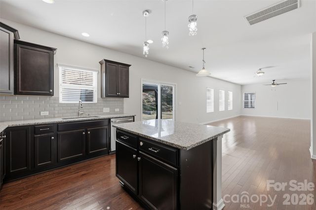 1722 Still River Way, Fort Mill, SC 29708