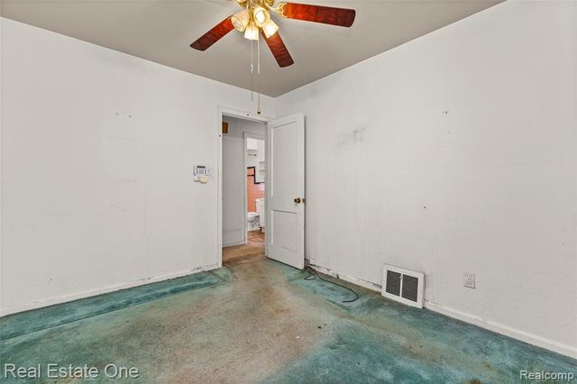 12908 Grayfield Street, Detroit, MI 48223