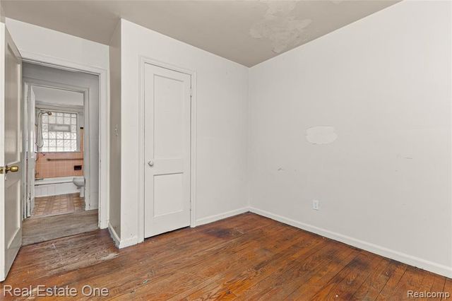 12908 Grayfield Street, Detroit, MI 48223