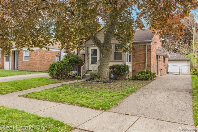 12908 Grayfield Street, Detroit, MI 48223
