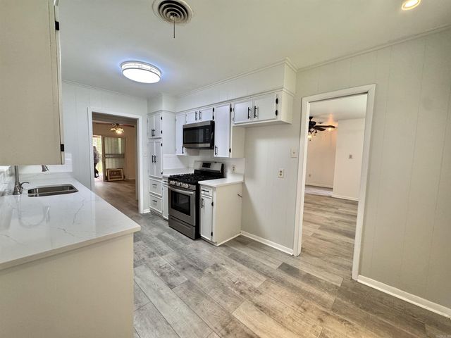 5223 Mabelvale Pike, Little Rock, AR 72204