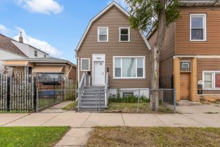 3823 W Wabansia Avenue, Chicago, IL 60647