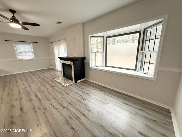 41 Weller Place 217, Holmdel, NJ 07733