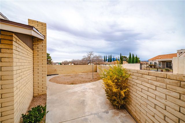 3005 N N Mark Drive Drive, Kingman, AZ 86401