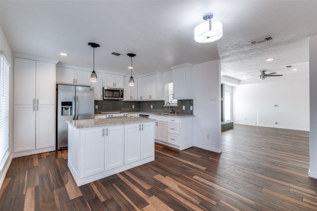 6509 E Lovers Lane, Dallas, TX 75214
