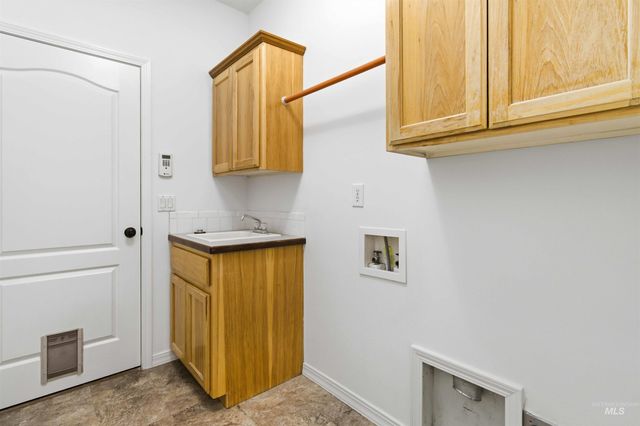 4550 W Brassie Ct, Meridian, ID 83646