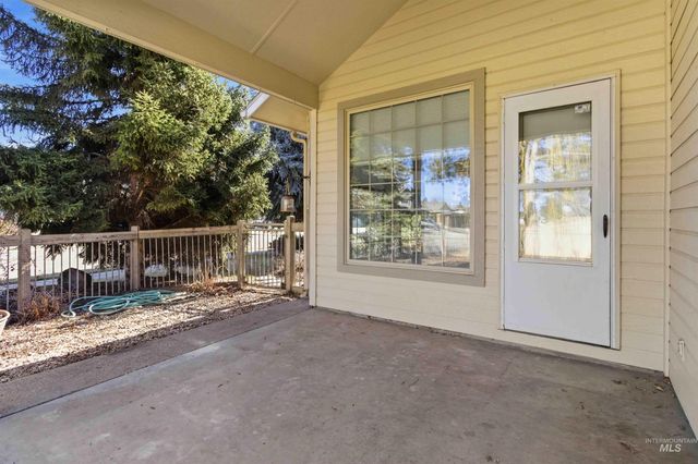 4550 W Brassie Ct, Meridian, ID 83646