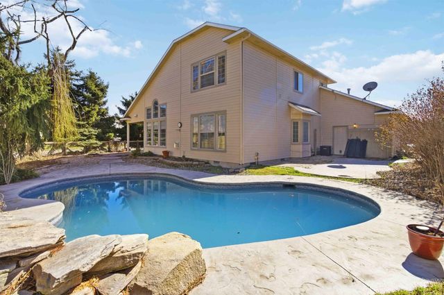 4550 W Brassie Ct, Meridian, ID 83646