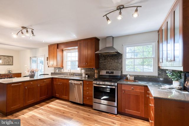 1027 TRICKLING BROOK RD, Cockeysville, MD 21030