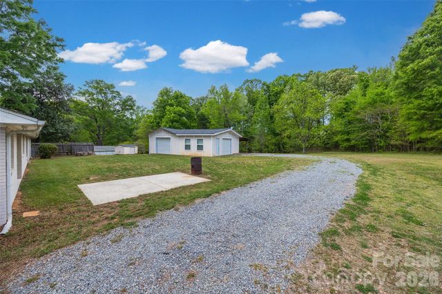 1160 Alvin Hough Road, Midland, NC 28107