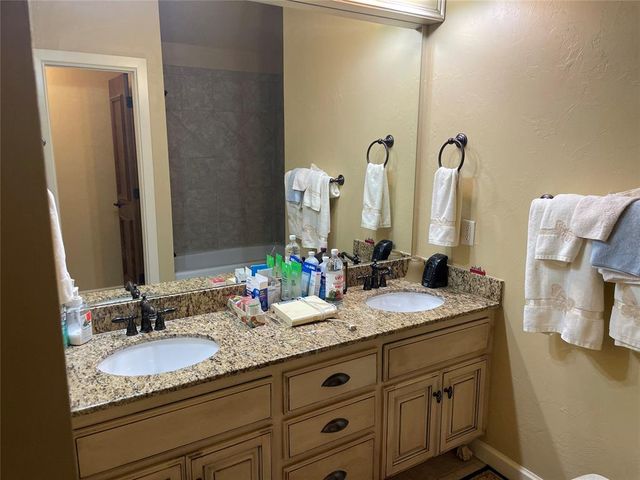 5609 NW 163rd Terrace, Edmond, OK 73013