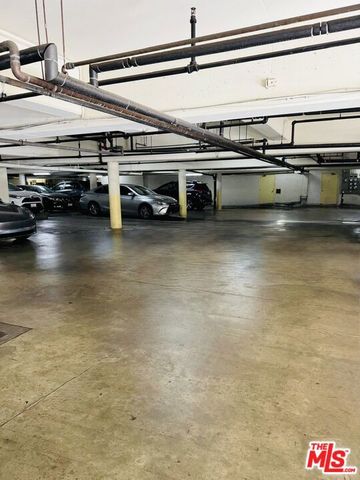360 S Kenmore Avenue 305, Los Angeles, CA 90020