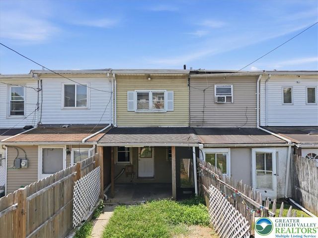 1912 Glendale Avenue, Bethlehem City, PA 18018