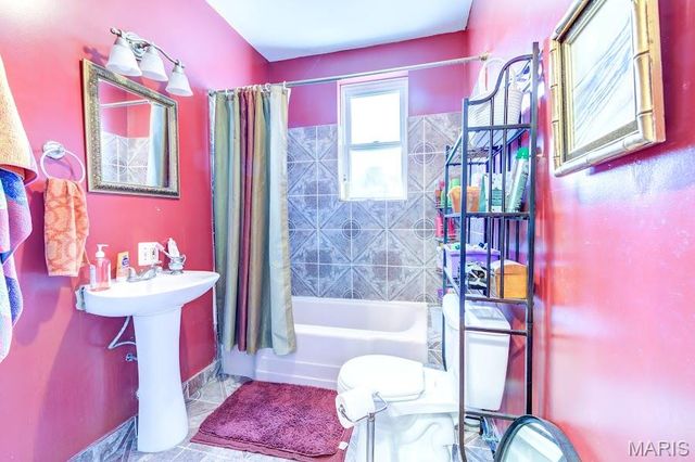 3641 Bamberger Avenue, St Louis, MO 63116